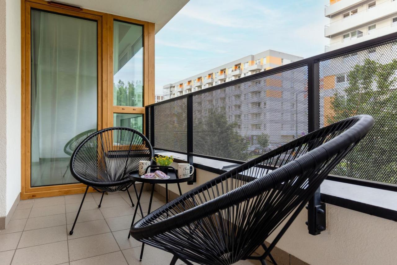 Modern Apartment With Balcony Mokotow Business Centre By Noclegi Renters Varsóvia Exterior foto