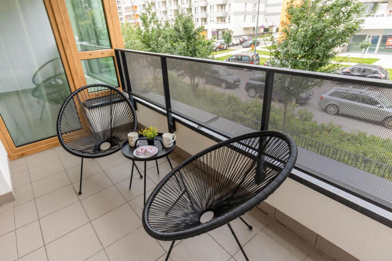 Modern Apartment With Balcony Mokotow Business Centre By Noclegi Renters Varsóvia Exterior foto